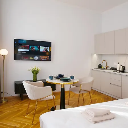 Luxemi I Center Premium Praag